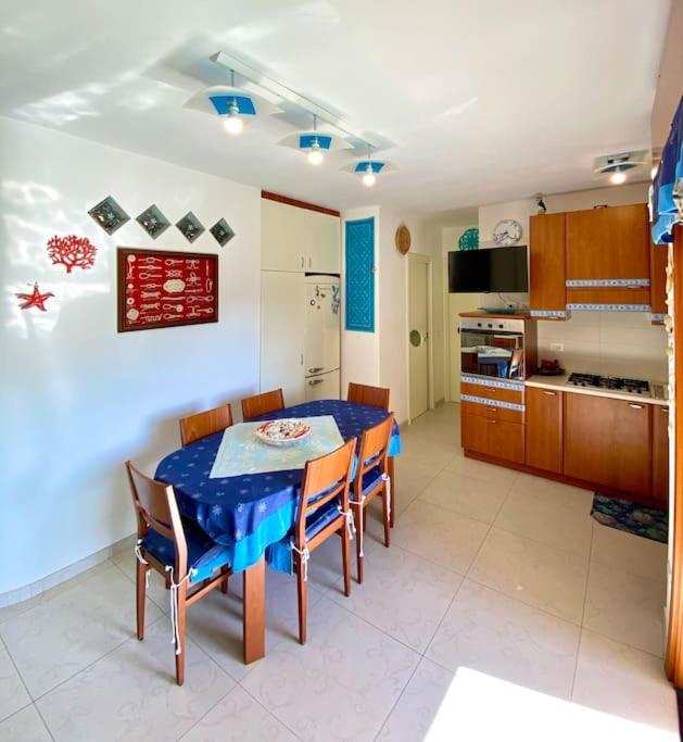Marlena Apartment La Maddalena  Buitenkant foto