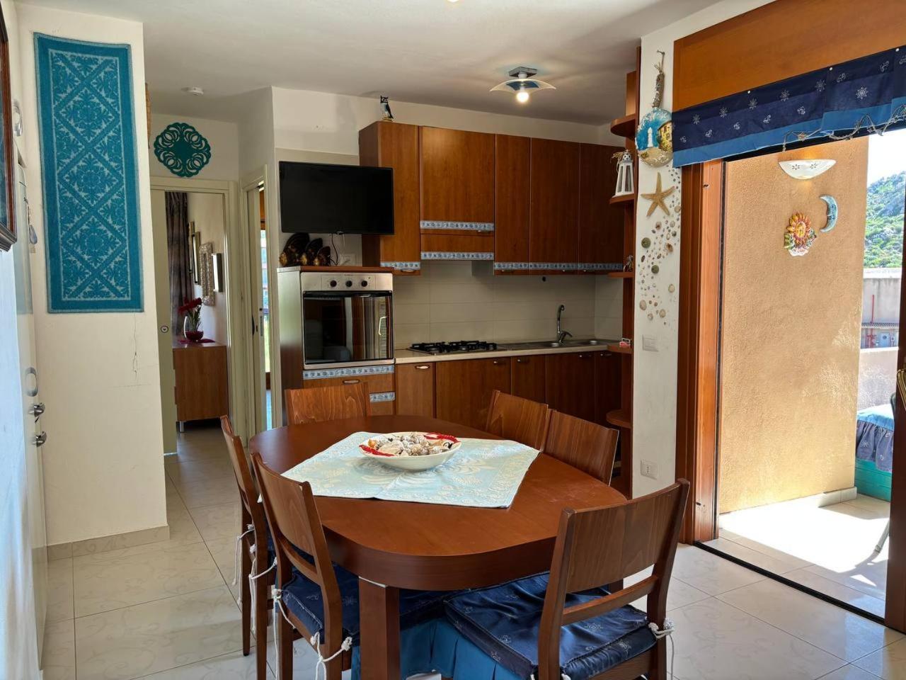 Marlena Apartment La Maddalena  Buitenkant foto