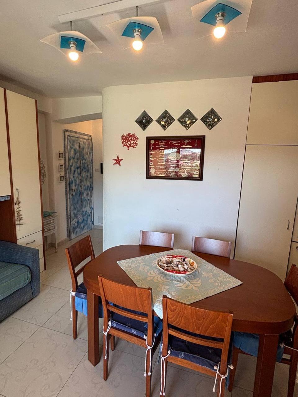 Marlena Apartment La Maddalena  Buitenkant foto