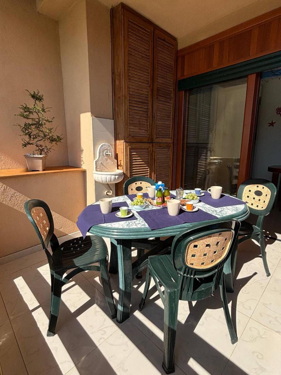 Marlena Apartment La Maddalena  Buitenkant foto